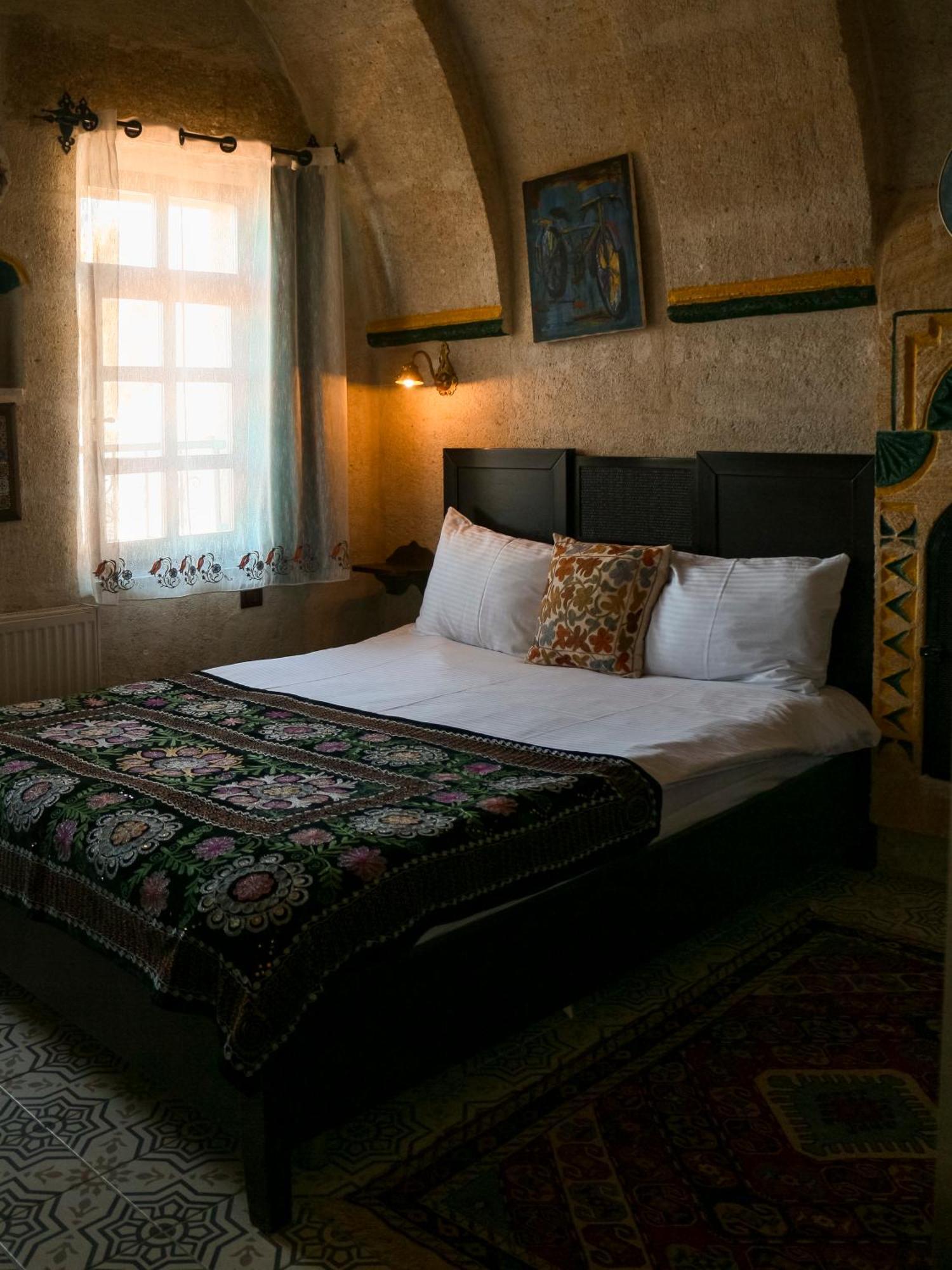 Canela Cave Hotel - Cappadocia Çavuşin Rum bild