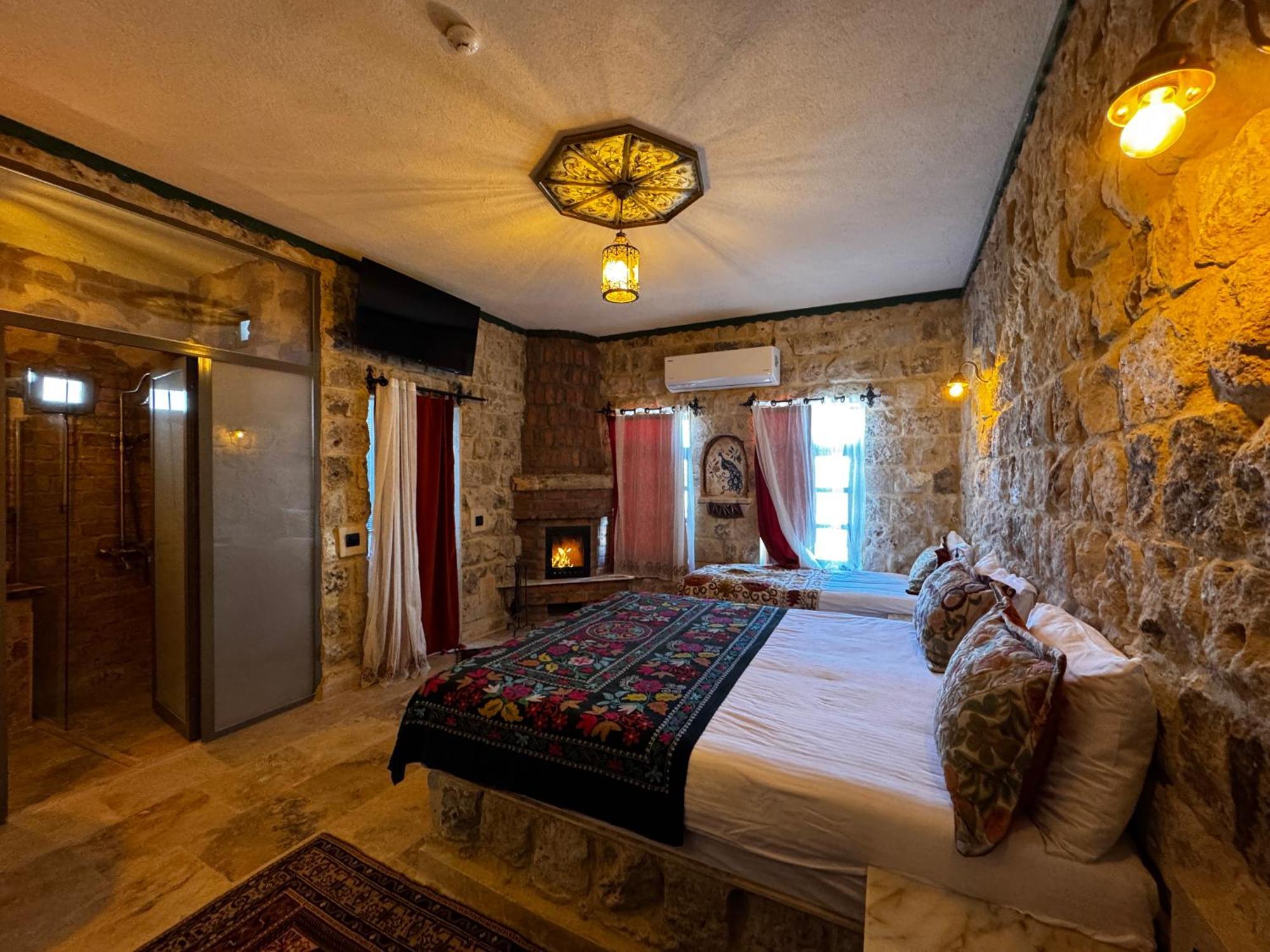 Canela Cave Hotel - Cappadocia Çavuşin Exteriör bild